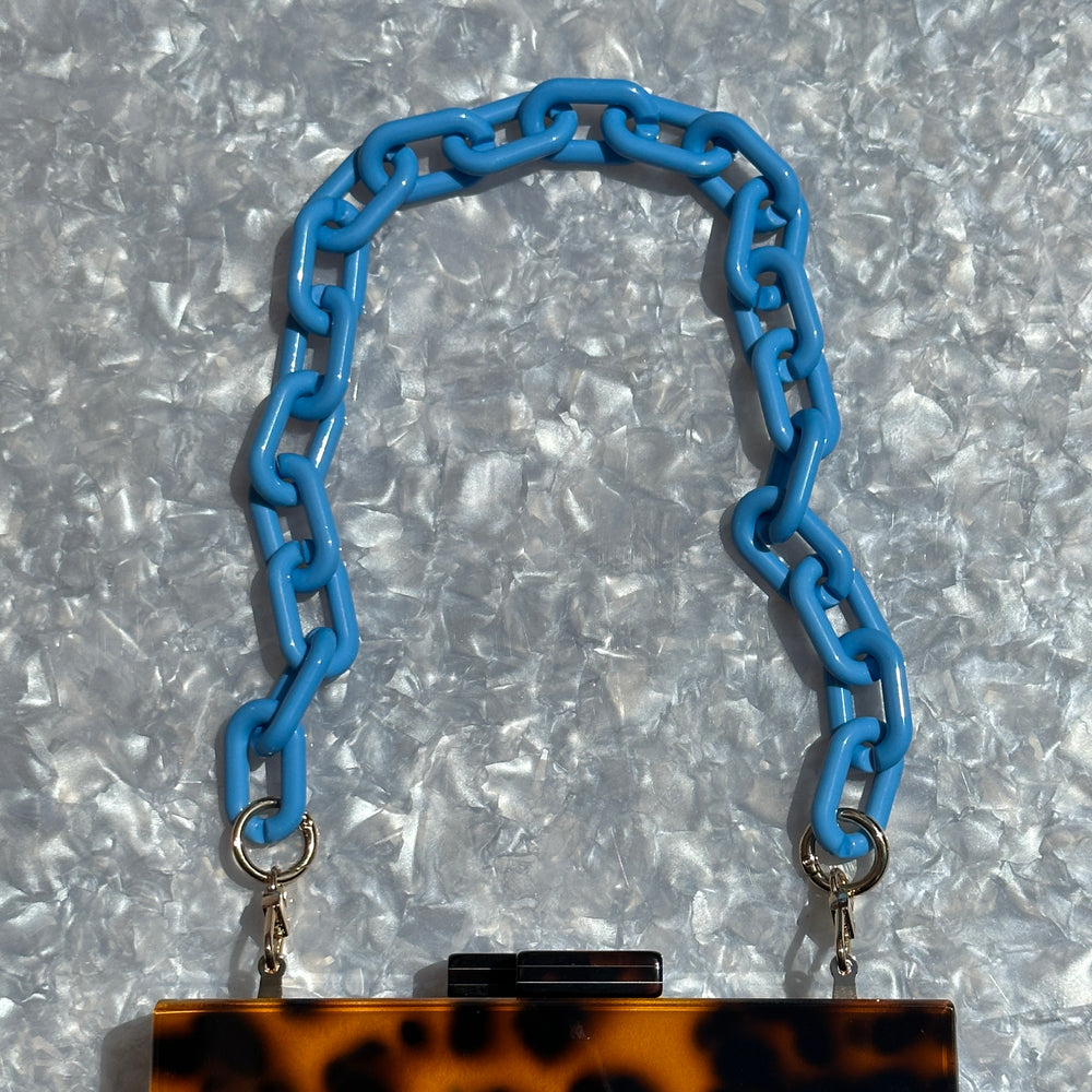 Chain Link Short Acrylic Purse Strap in Cerulean