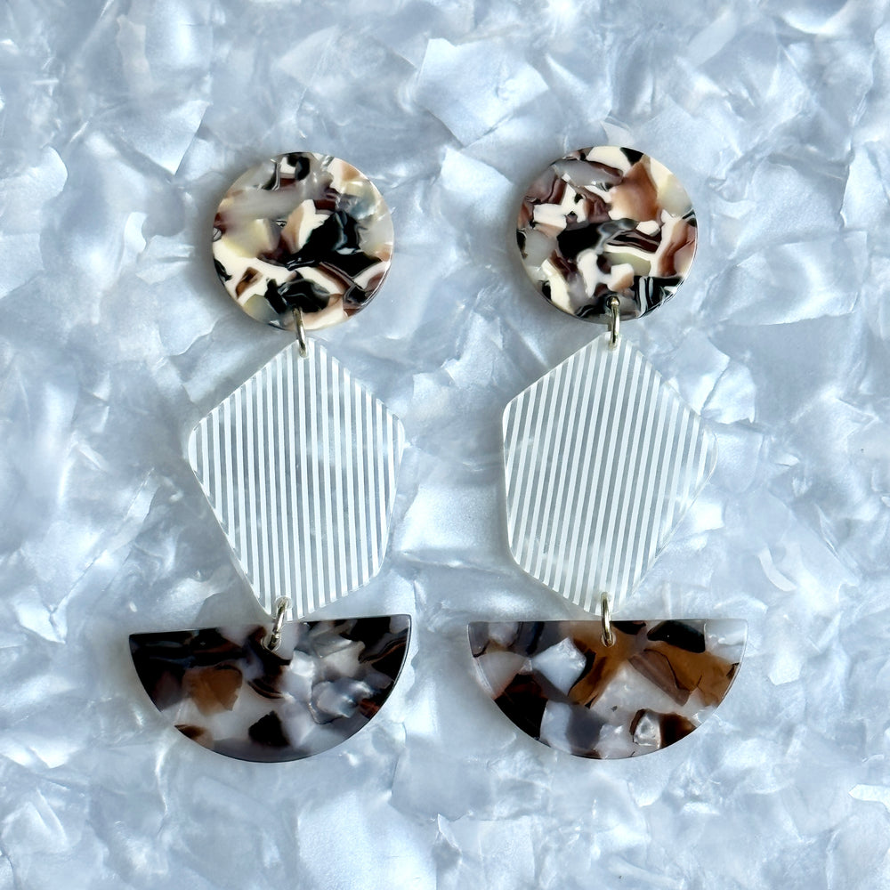 Pendulum Drop Earrings in Off The Grid