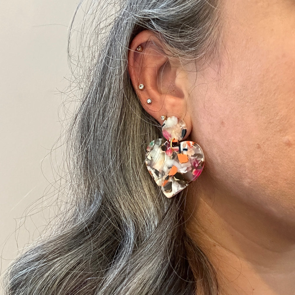 
                  
                    Heart Earrings in Light Multicolor
                  
                