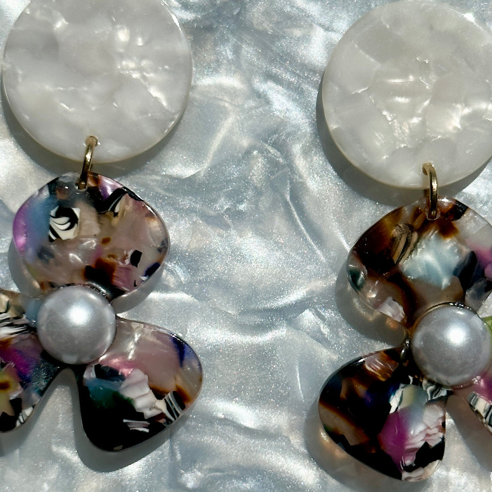Pearl Water Poppy Drop Earrings in Multicolor