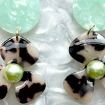 Pearl Water Poppy Drop Earrings in My Mo-Mint