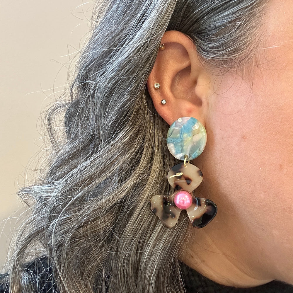Pearl Water Poppy Drop Earrings in Candy Eyes