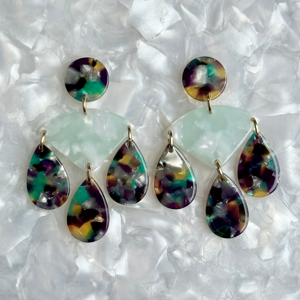 Chandelier Drop Earrings in Midnight Escape