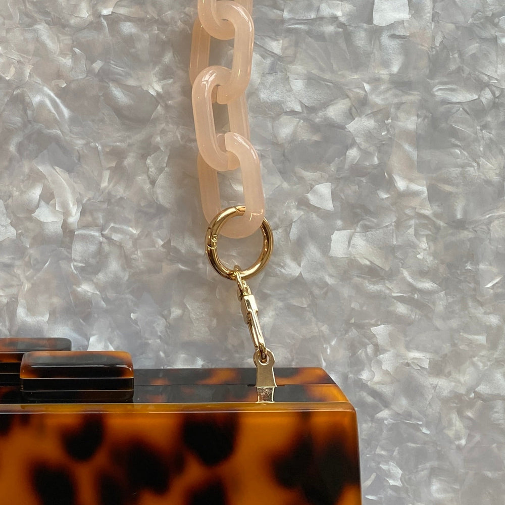 Acrylic Purse Strap in Light Peach_close up clasp