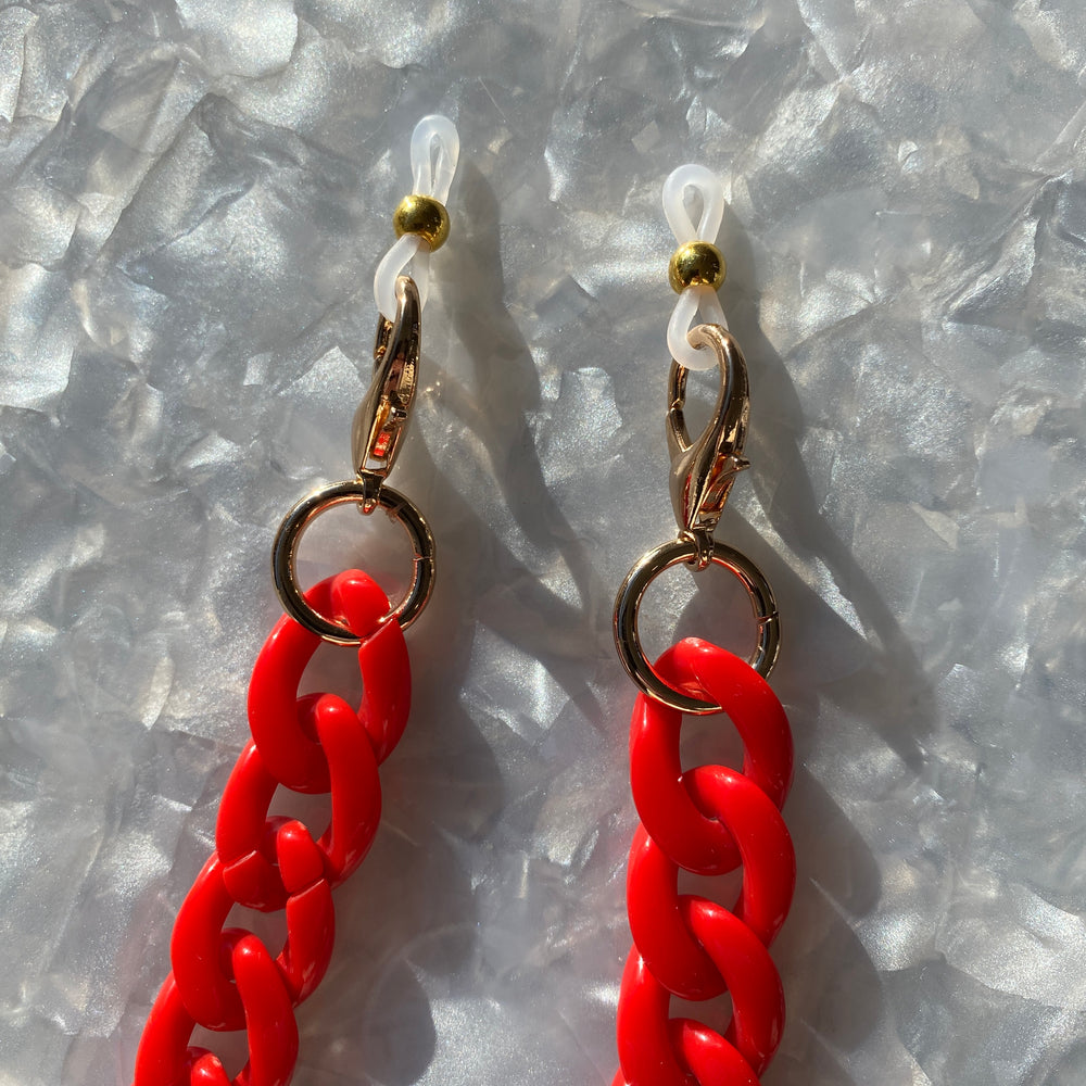 Accessory Chain in Cherry Red