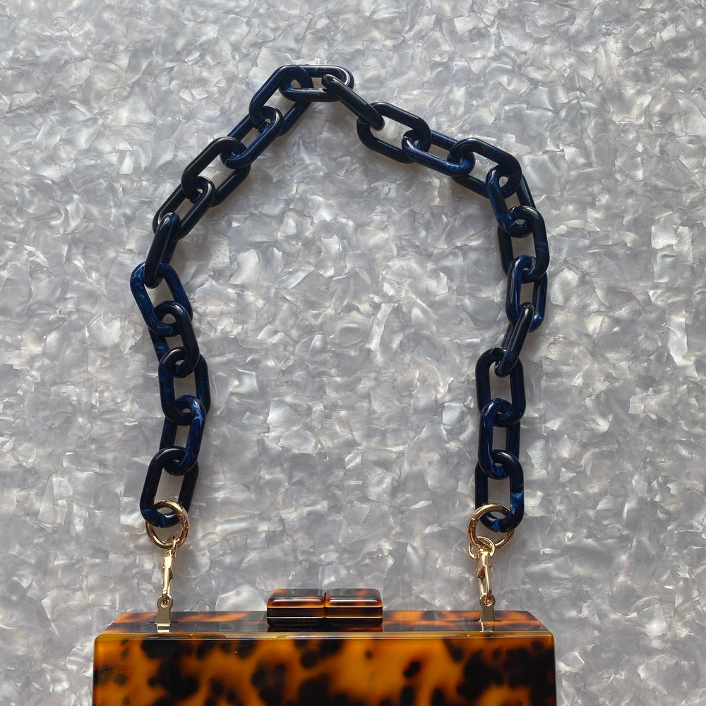 Chain Link Short Acrylic Purse Strap in Navy Blue