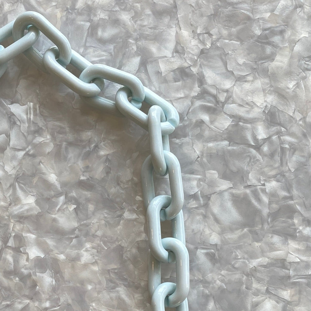 Chain Link Short Acrylic Purse Strap in Baby Blue