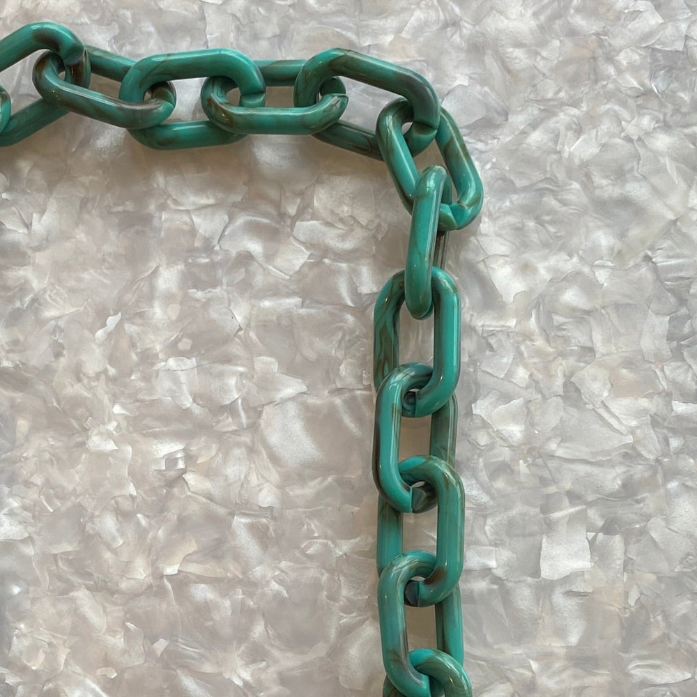 Chain Link Short Acrylic Purse Strap in Turquoise