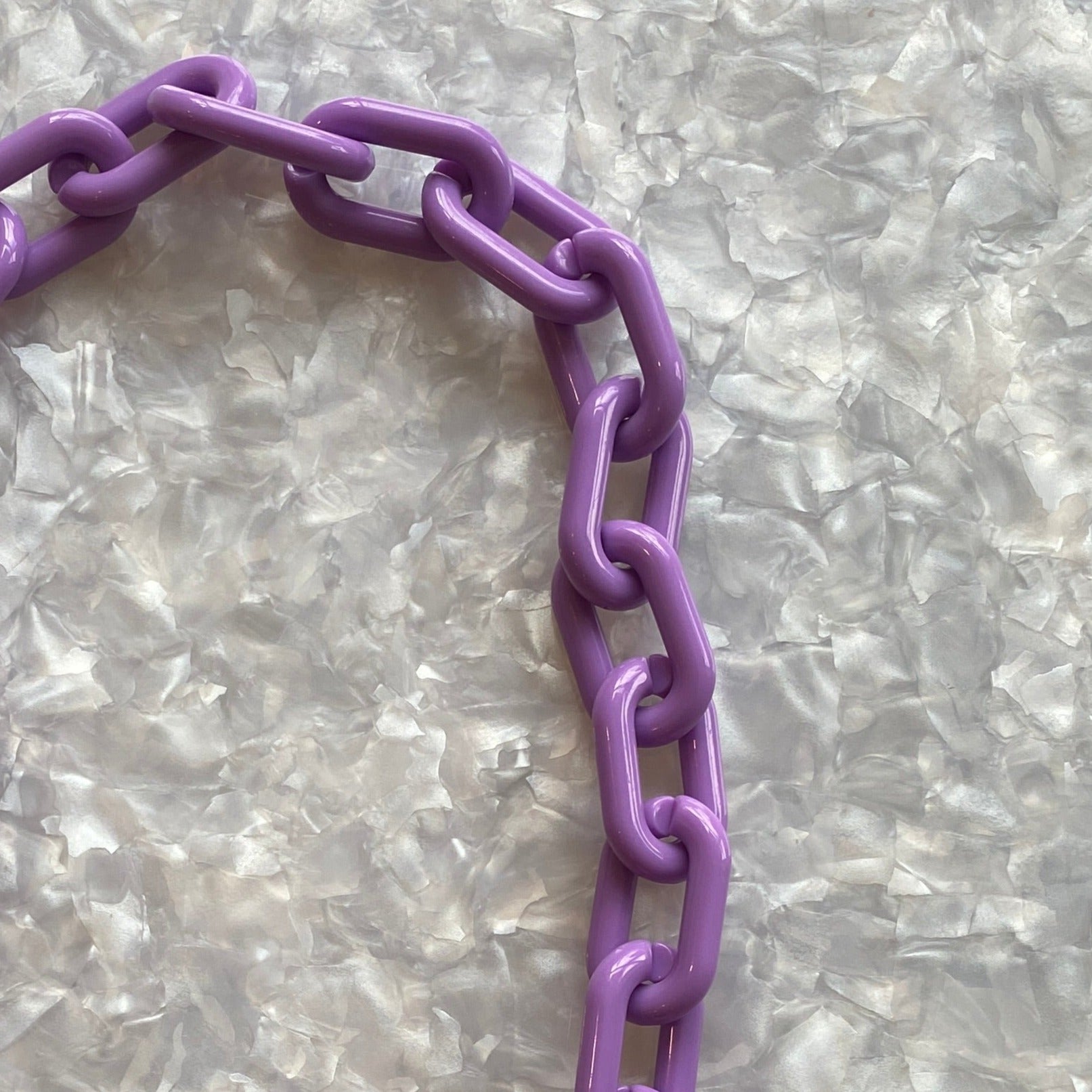 Short Decorative Acrylic Chain Strap- Foggy Clear – Hazel Lane Boutique