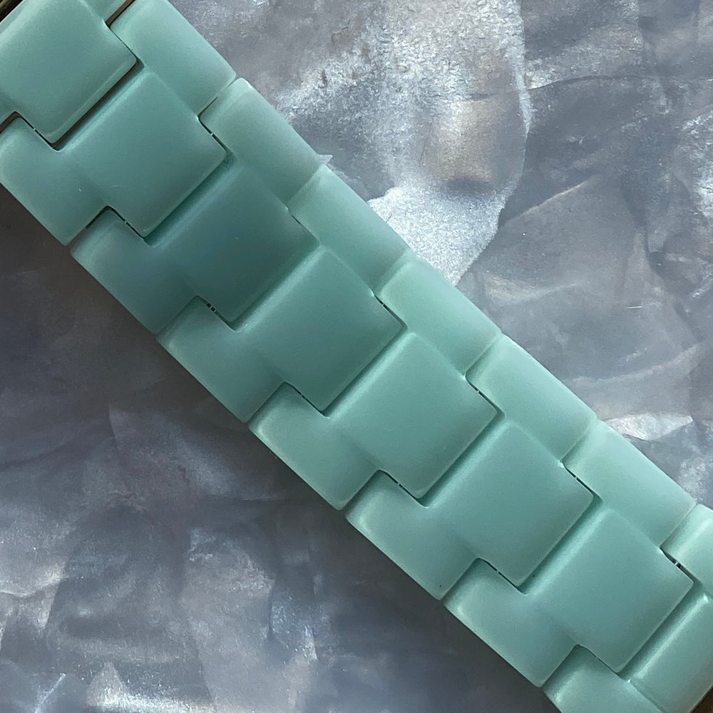 Apple Watch Band Size guide for acrylic Apple Watch band