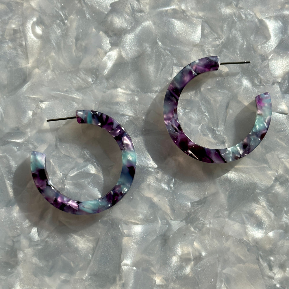 Hoop Earrings in Dream State