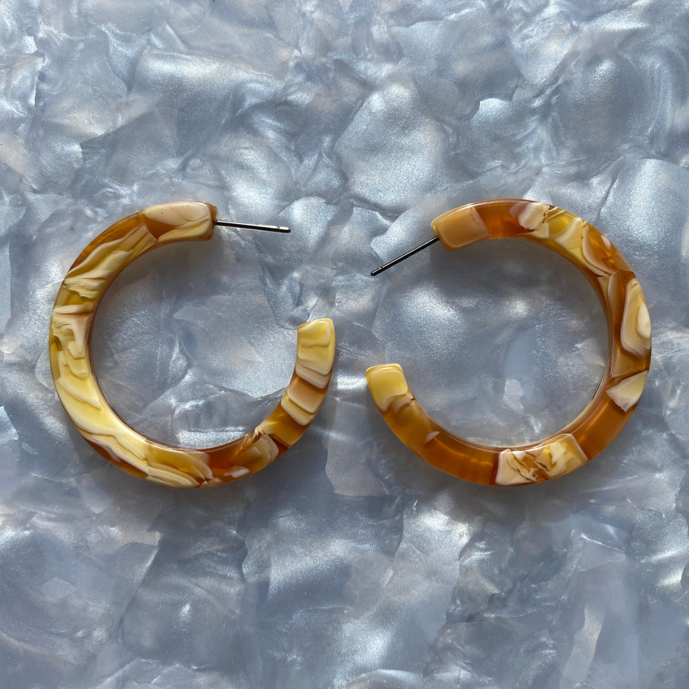 Hoop Earrings in Butterscotch